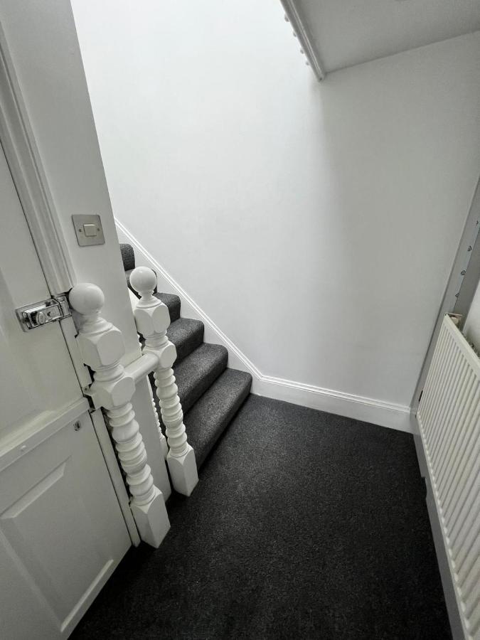 Lovely 2 Bedroom Flat With Roof Terrace In London Nw6 Dış mekan fotoğraf